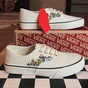Vans Authentic SF (Trippy Floral)